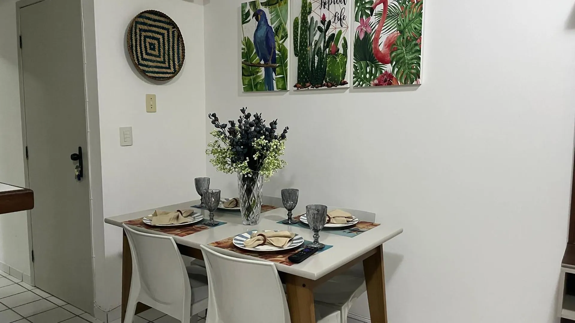 Apartamento Life Flats Temporada Com Bela Vista A 50M Da Praia Recife Brasil